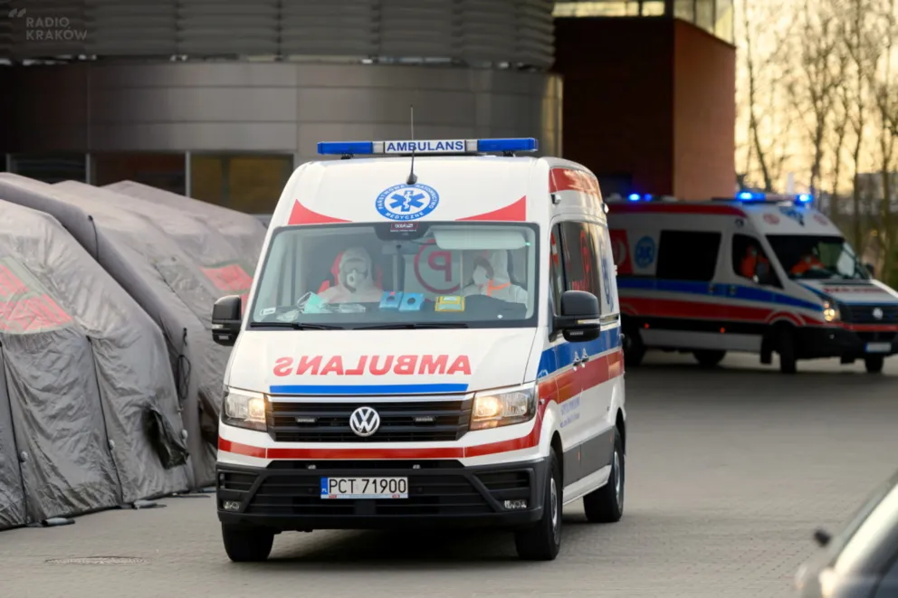 Liczba zarażonych koronawirusem w Polsce wzrosła do 411 osób; 5 osób zmarło