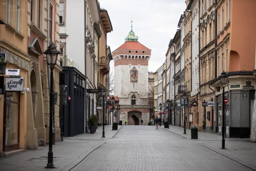 Wieczorem 7 nowych przypadków koronawirusa w Polsce, łącznie 634. 22.03.2020 RELACJA