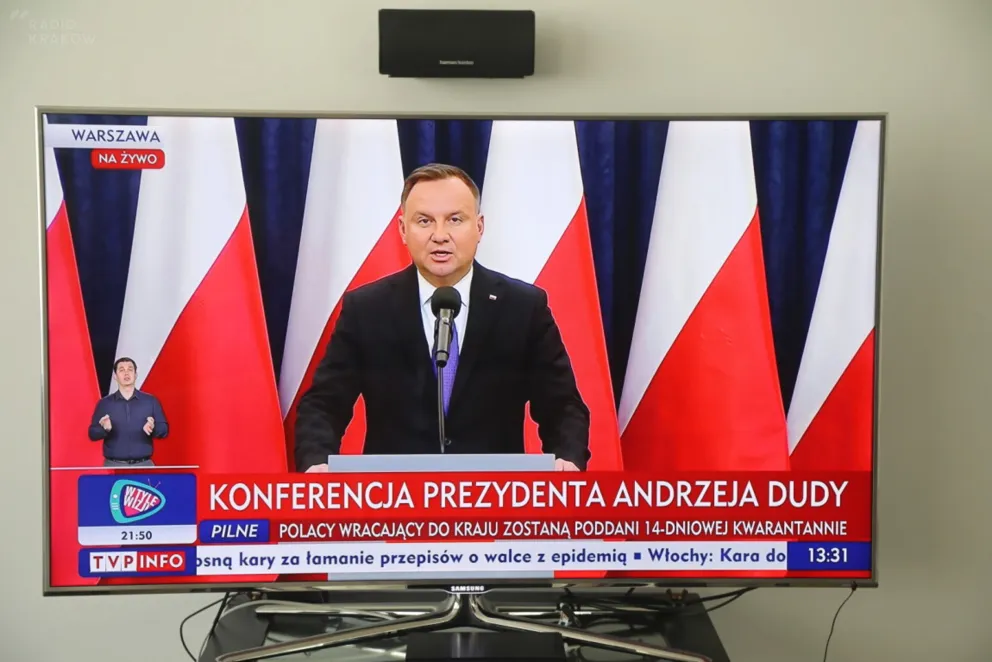 Prezydent: do pakietu antykryzysowego zostaną wprowadzone przepisy dot. strażaków ochotników