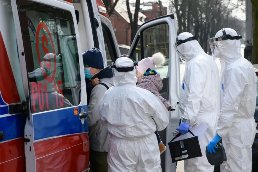 MZ: 45 nowych przypadków zakażenia koronawirusem; zmarła kolejna osoba