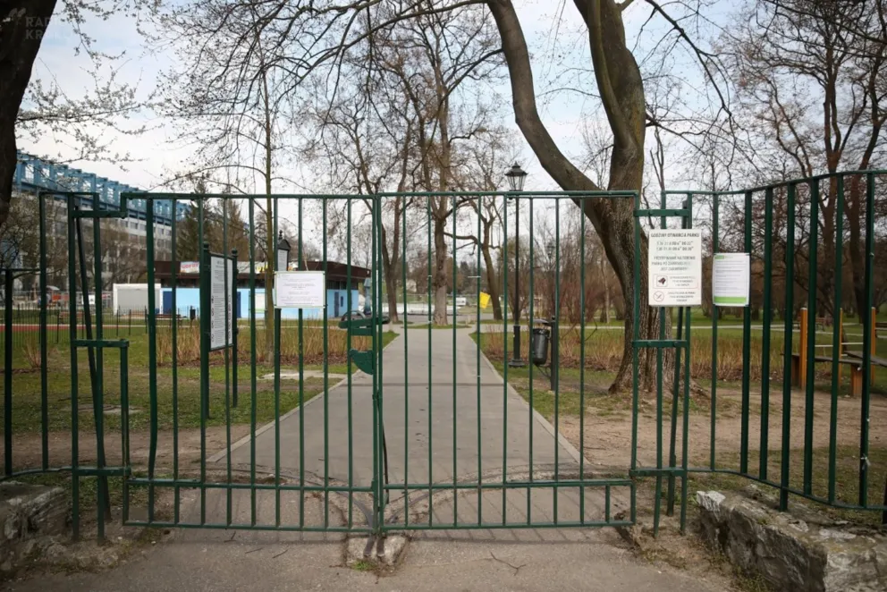 MZ: liczba zakażeń SARS-CoV-2 wzrosła do 2 554; zmarło siedem kolejnych osób. 01.04.2020. RELACJA