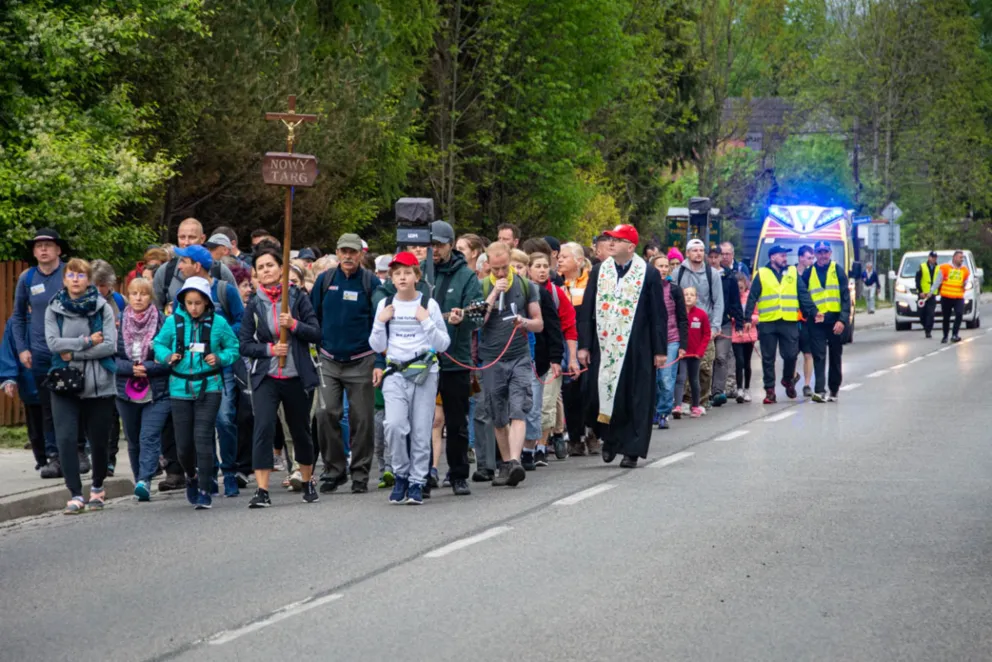 W życie weszło rozporządzenie łagodzące szereg obostrzeń związanych z COVID-19