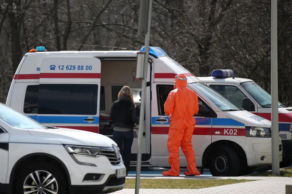 Analitycy: epidemia koronawirusa znacząco zmniejszy liczbę pracujących w Polsce