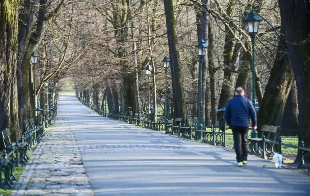 120 nowych zakażeń koronawirusem. 14 zakażeń w Małopolsce. Kolejne dwie osoby zmarły