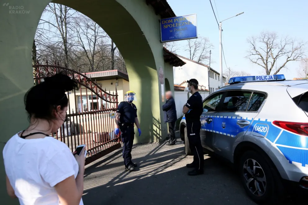RPO: w domach pomocy społecznej trzeba robić więcej testów na koronawirusa