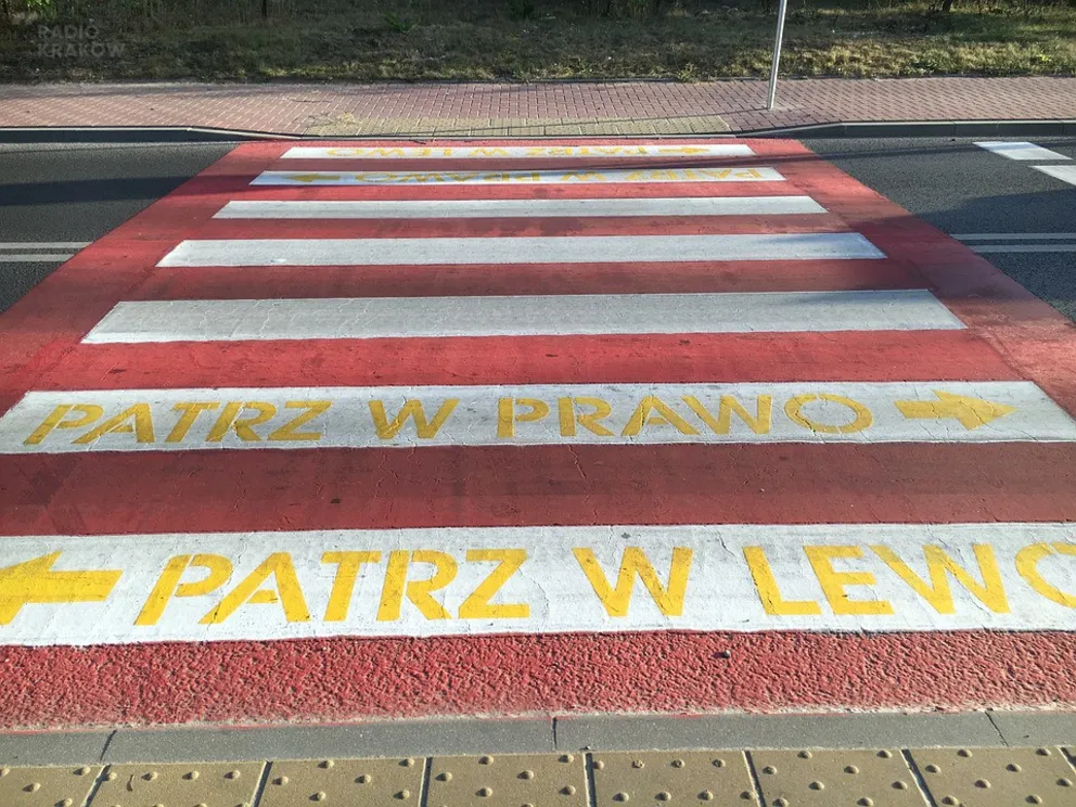 Apel policji w Światowym Dniu Pamięci o Ofiarach Wypadków Drogowych