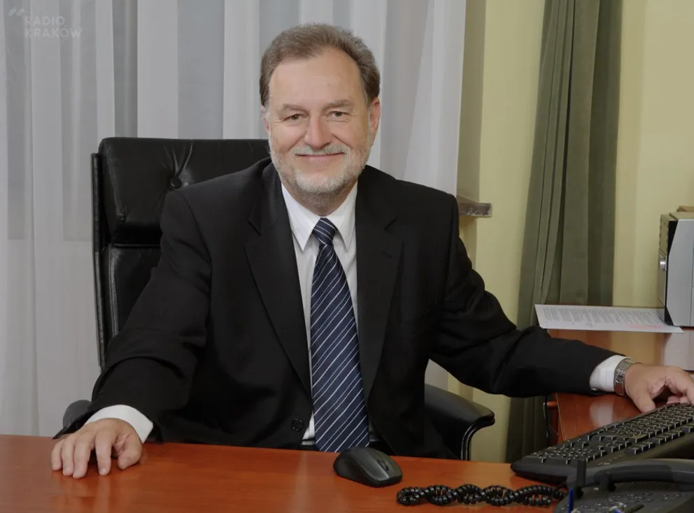 Prof. AGH o nowych kierunkach na uczelniach i łączeniu nauki z biznesem