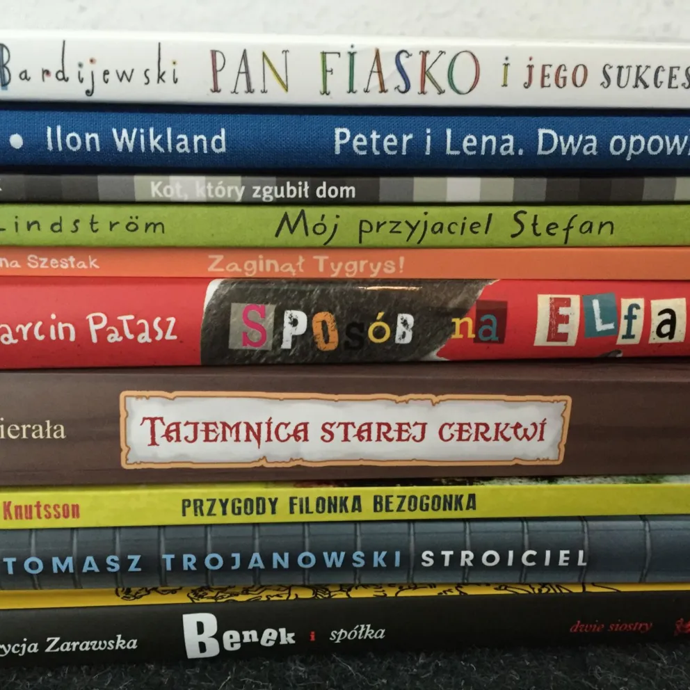 Dużo książek na Światowy Dzień Książki