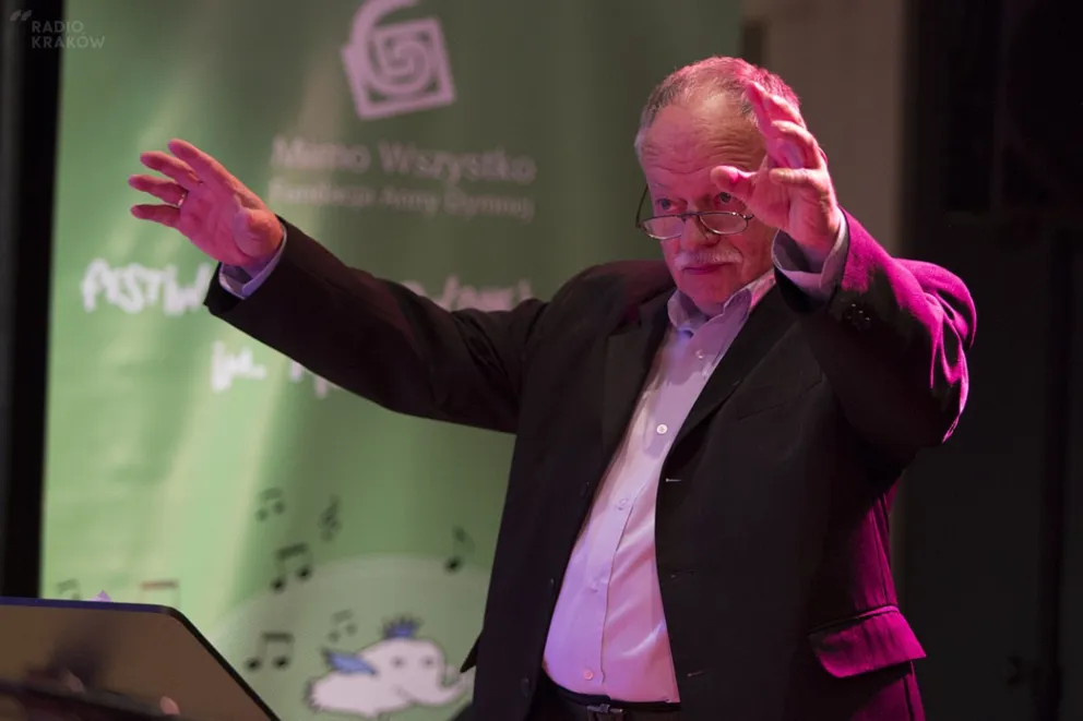 „To jest dłubanie, haftowanie jakbym przygotowywał arras” 