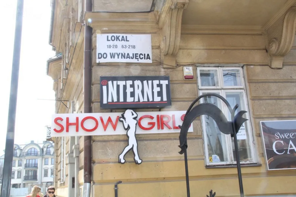 Krupówki: centrum Zakopanego z różową dzielnicą? (fot. Przemysław Bolechowski)