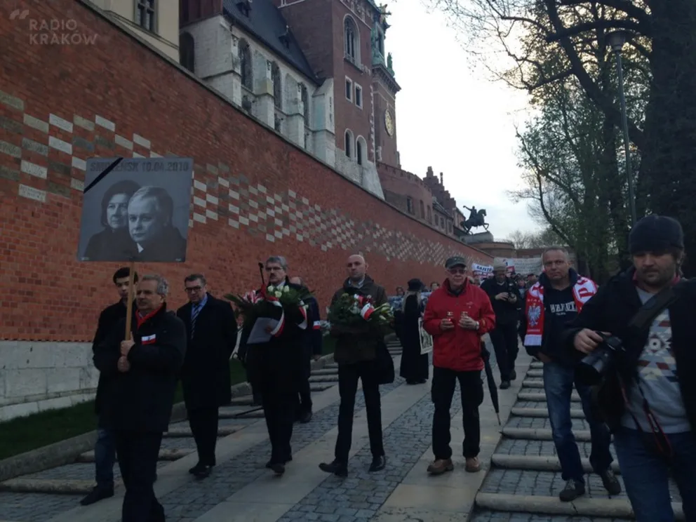 Kraków: Marsz ku pamięci ofiar katastrofy smoleńskiej (fot. Kinga Kalita)