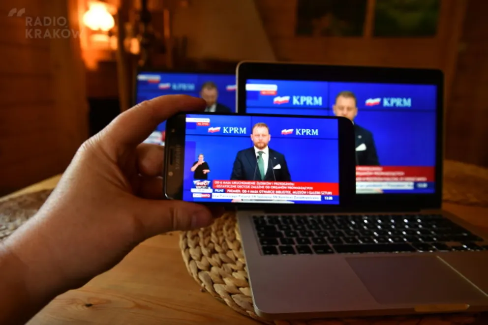Szumowski: otwarcie miejsc opieki nad dziećmi musi się odbyć z zachowaniem bezpieczeństwa