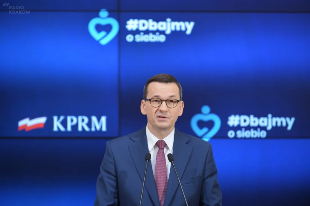 Od soboty w przestrzeniach ogólnodostępnych noszenie maseczek nie będzie obowiązkowe