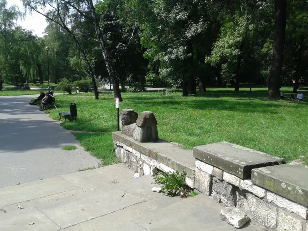 Park Krakowski popada w ruinę (Fot. E. Wasilewska)