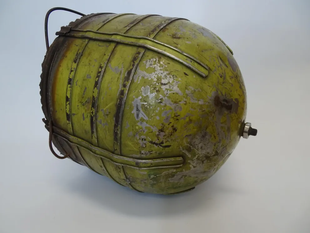 Element z amerykańskiego bombowca w zbiorach Muzeum Pamięci