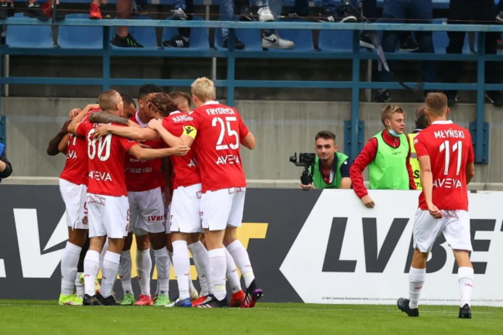 Fiesta przy Reymonta! Legia pokonana!