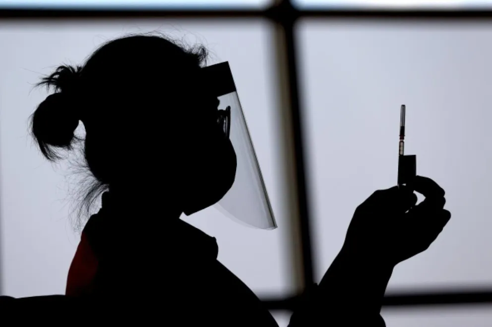 Ponad 18,92 mln osób w Polsce jest w pełni zaszczepionych przeciw COVID-19