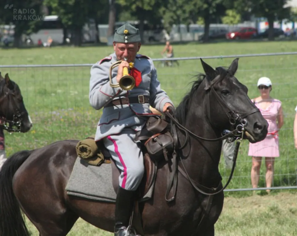 Ułani na krakowskich Błoniach (fot. G. Kozakiewicz)