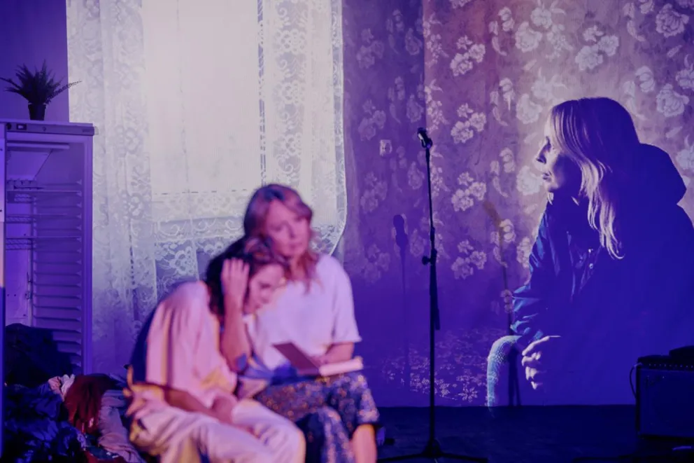 "Bezmatek" Miry Marcinów na scenie Teatru Ludowego