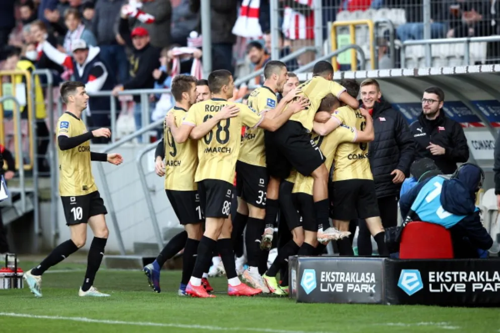 Cracovia pokonała Wartę Poznań po bramkach młodzieżowców