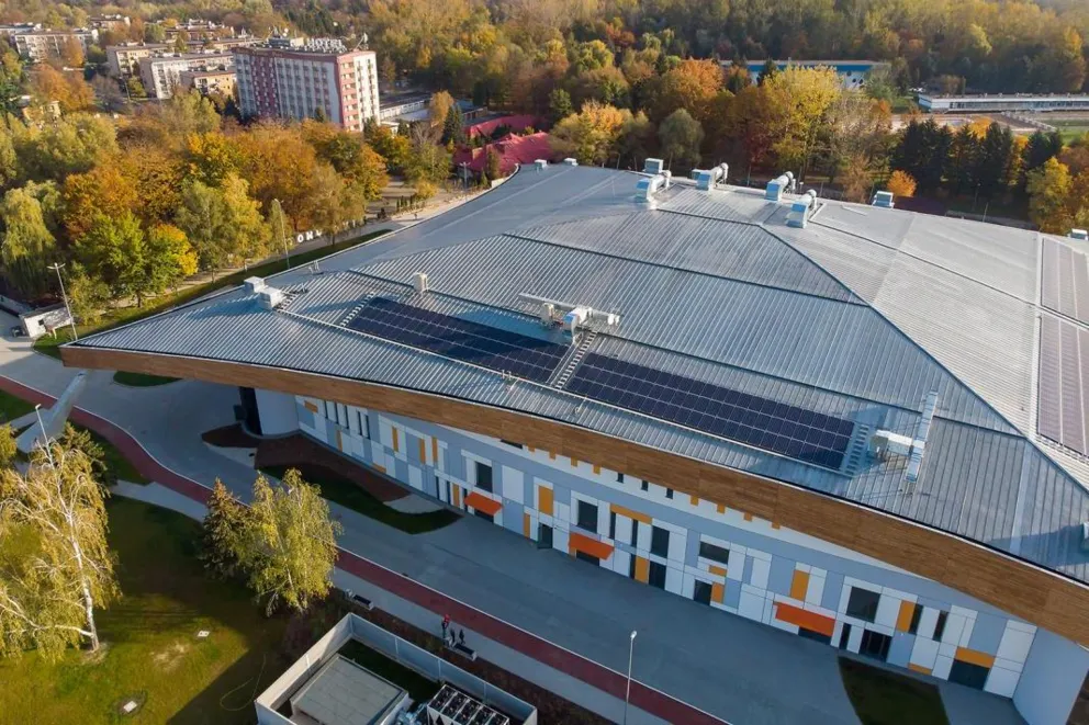Tarnów: za zaszczepienie się w miejskiej przychodni, bilety na mecz piłki ręcznej