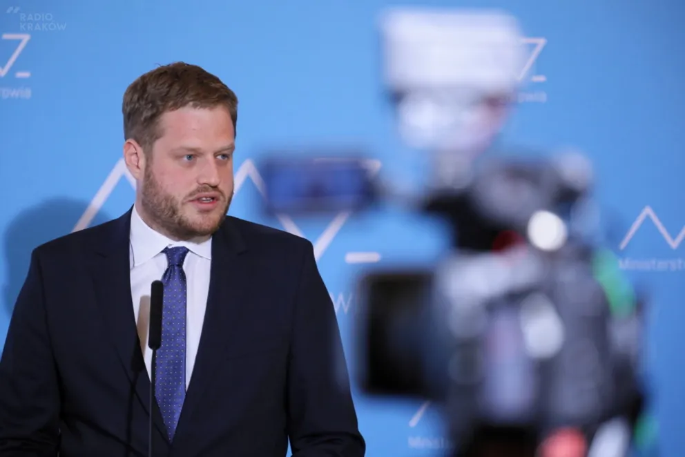 Na listę żółtą trafił powiat limanowski i nowotarski. Wykreślony oświęcimski
