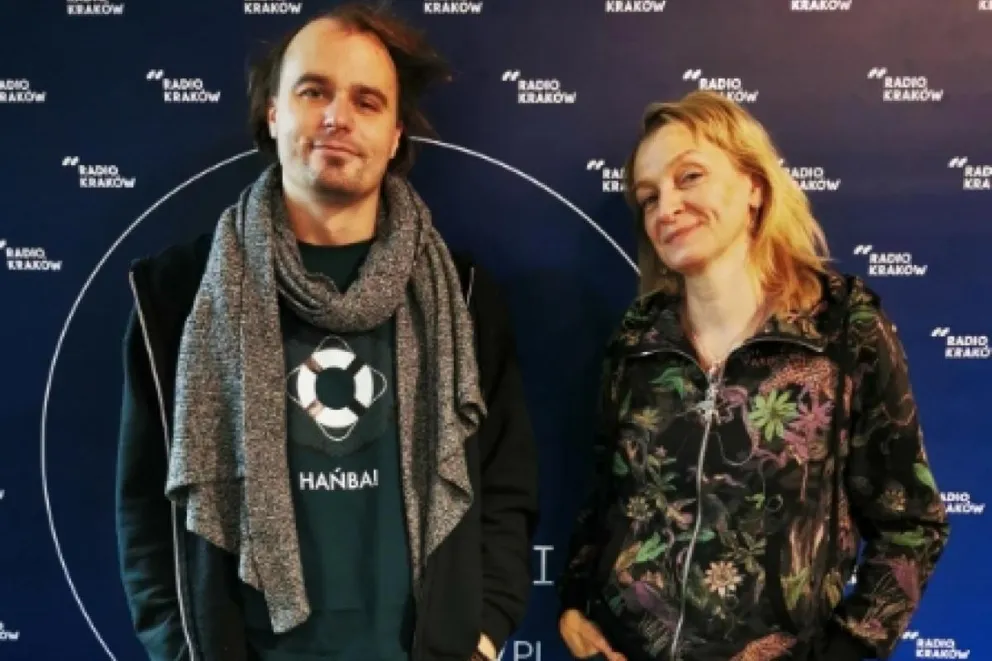 Czekamy na czas rocka. Mike Młynarczyk o The Perfumes i tegorocznej edycji Synestezji