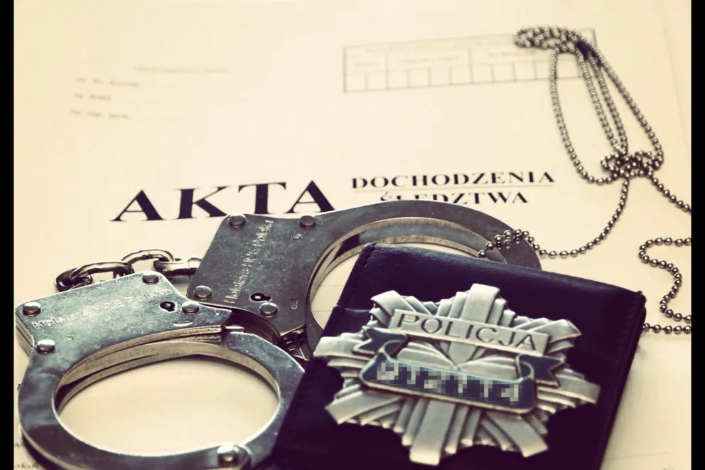 Policjanci z Oświęcimia zatrzymali 24–latka, poszukiwanego listem gończym