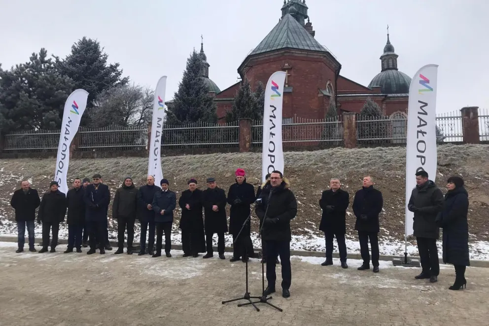 Zabezpieczono osuwisko w Sułoszowej