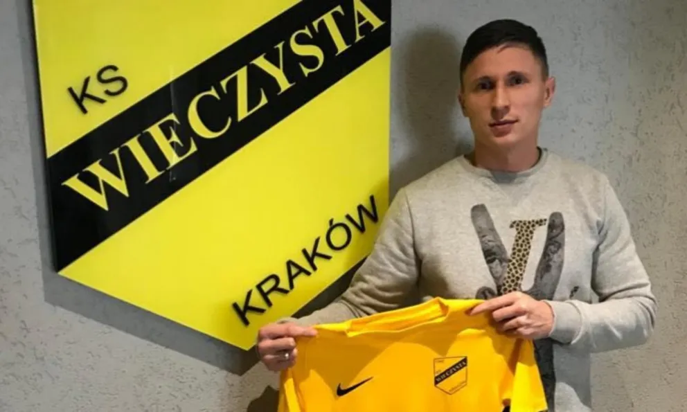Kolejna "bomba" transferowa przy Chałupnika 