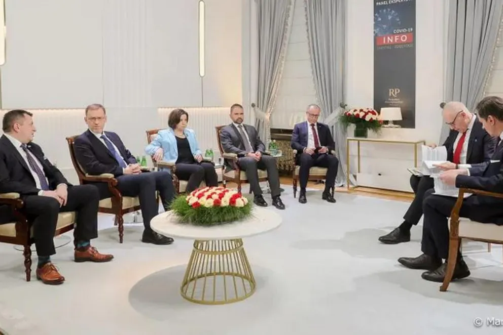 W Pałacu Prezydenckim eksperci odpowiadali na pytania o COVID–19