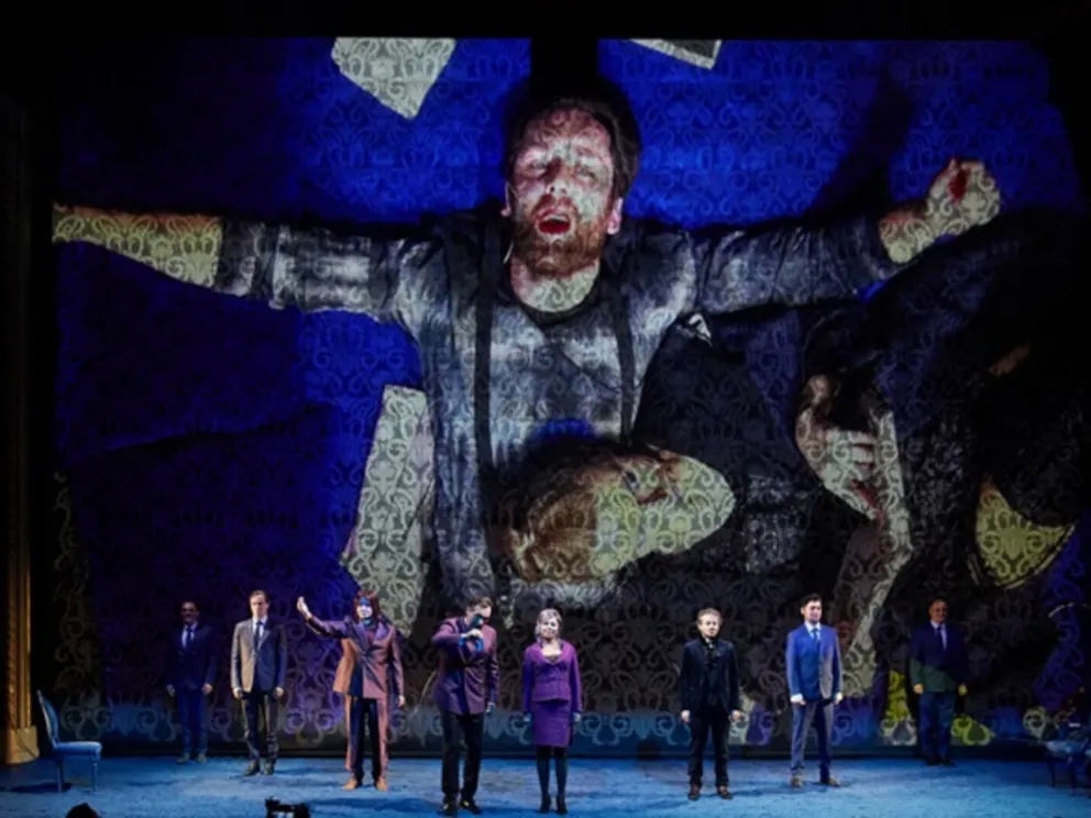 Spektakl "Hamlet" w reżyserii Bartosza Szydłowskiego w Teatrze im. Juliusza Słowackiego w Krakowie
