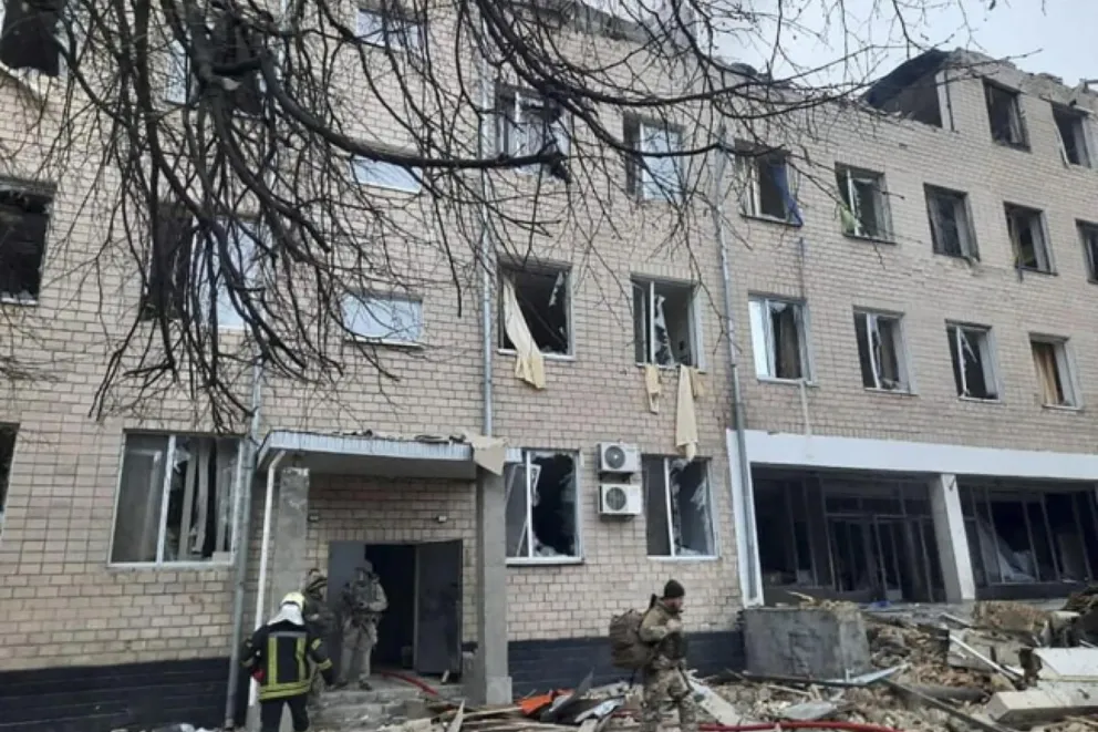 Kolejna fala ostrzału rakietowego na Ukrainę. Reuters: w Kijowie słyszano eksplozje