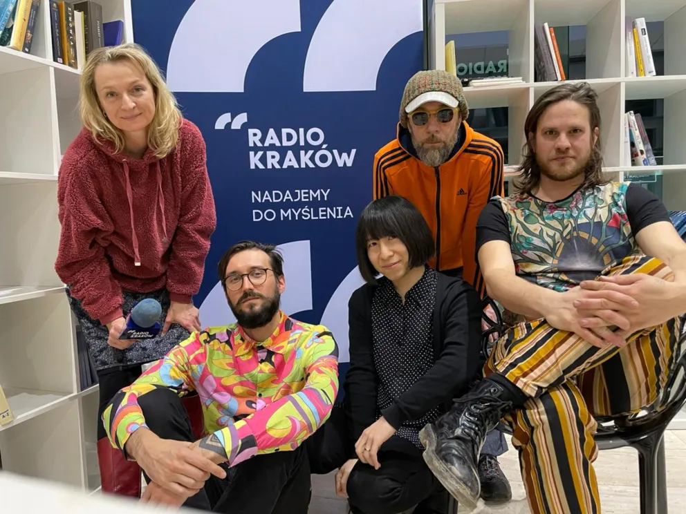 Muzyczna asocjacja doświadczonych psychonautów czyli AcidSitter.
