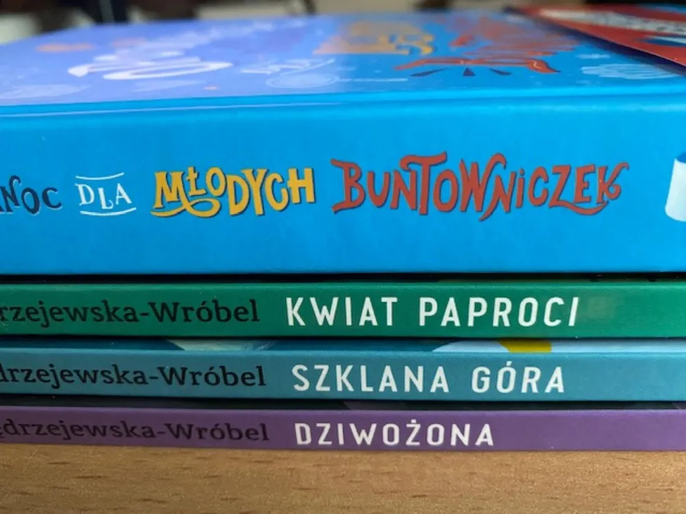 O kobietach, dziewczynach i dziewczynkach Alfabet 6.03.22