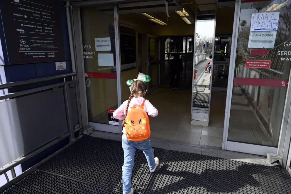 Pierwsi uchodźcy w byłej galerii handlowej Plaza