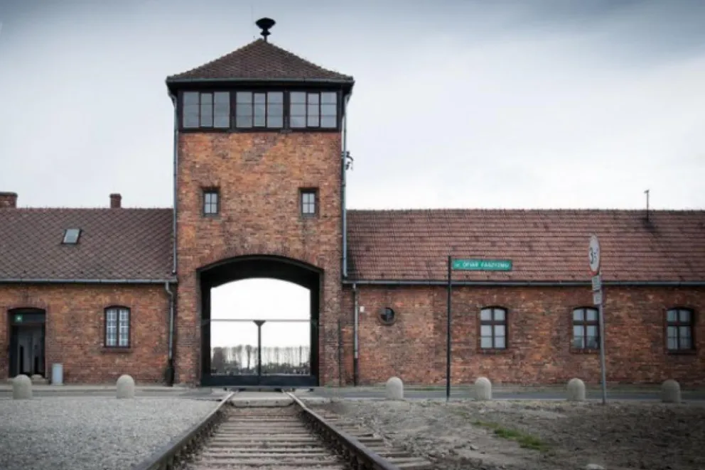 Muzeum Auschwitz: Sesja poświęcona początkom zagłady Żydów w Auschwitz