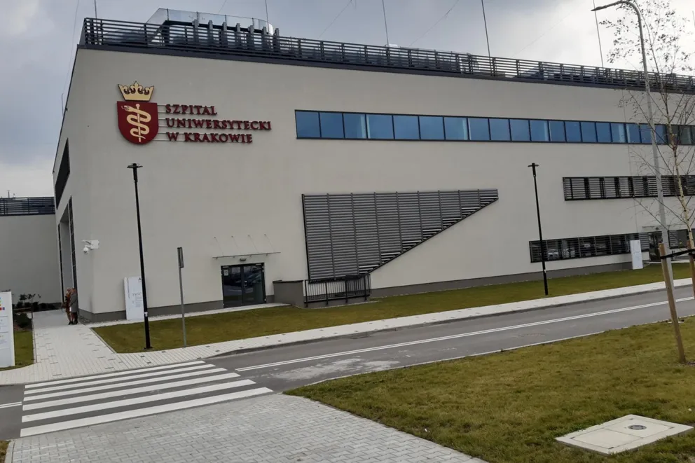 Dyrektorzy szpitali i wojewoda zapewniają, że uchodźcy będą traktowani jak obywatele polscy