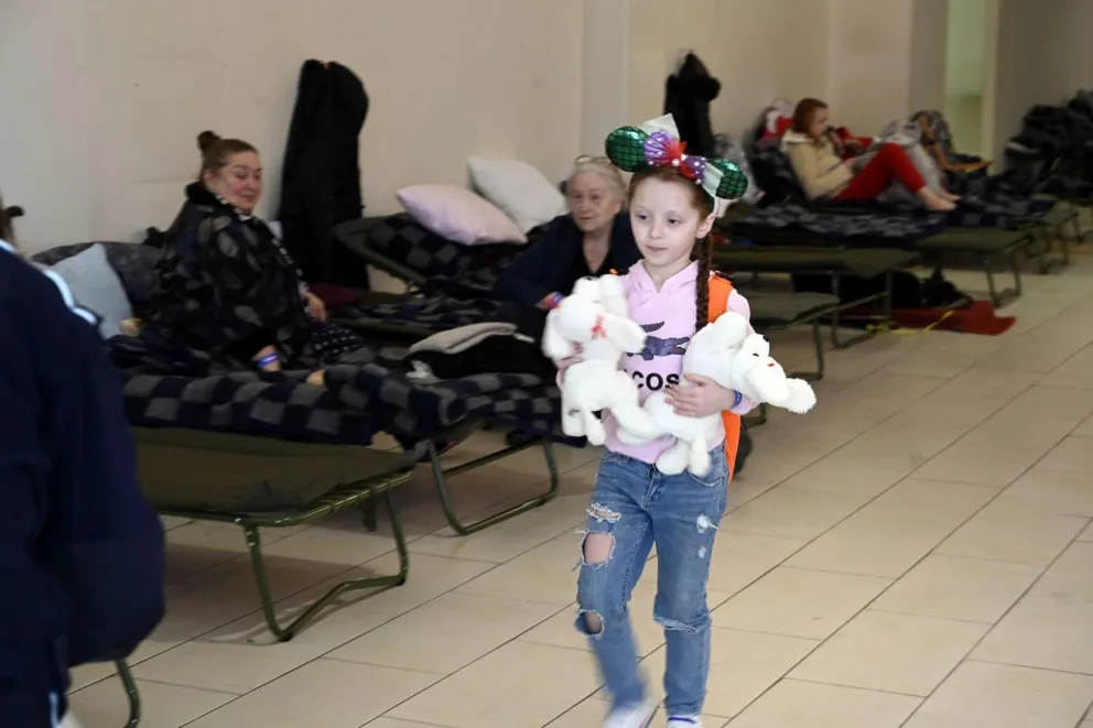 Uchodźców zakwaterowanych w hotelach, pensjonatach i domach wczasowych czeka przeprowadzka