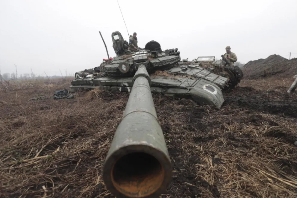 "NYT": Państwa NATO wkrótce przekażą Ukrainie poradzieckie czołgi za pośrednictwem USA