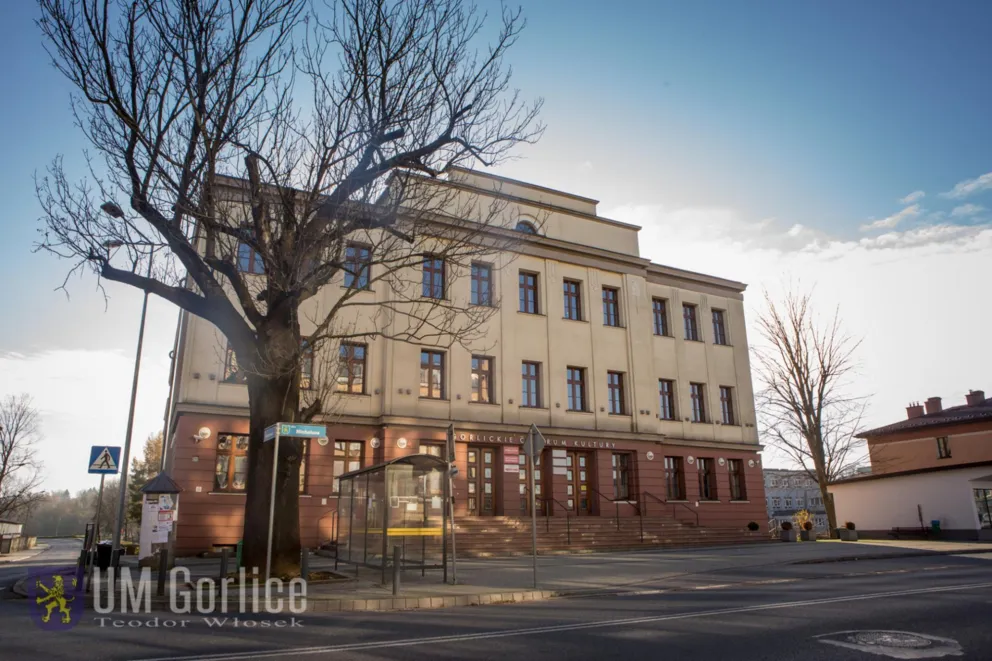 Ruszył długo oczekiwany remont Gorlickiego Centrum Kultury