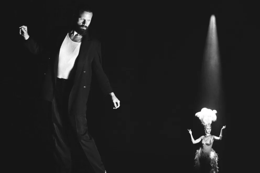 Father John Misty - Chloë and the Next 20th Century