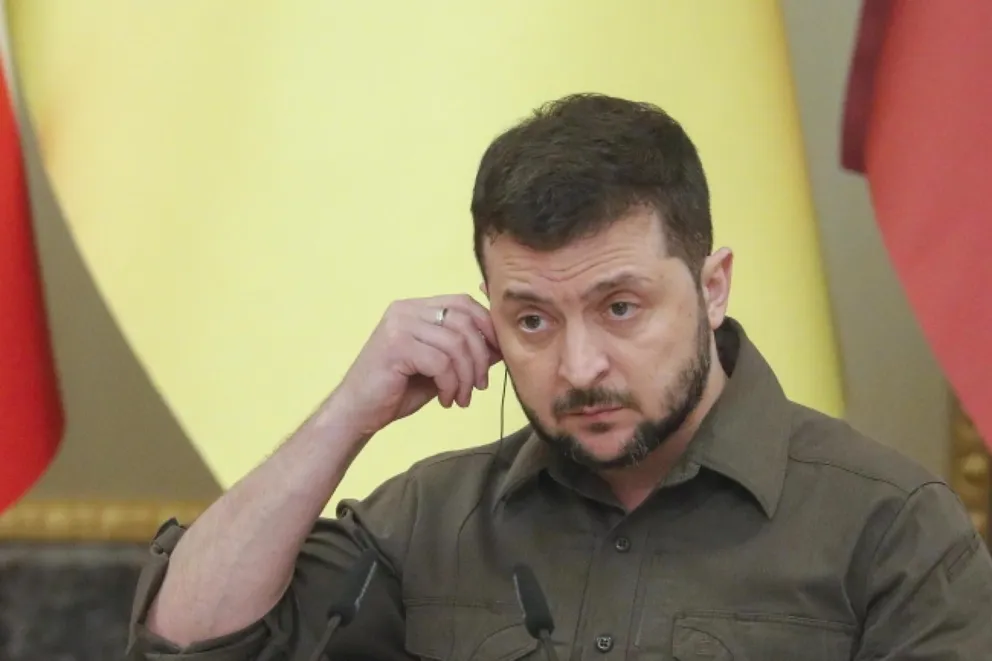 Zełenski dla CNN: Cały świat powinien być gotowy na możliwość użycia broni jądrowej przez Rosję