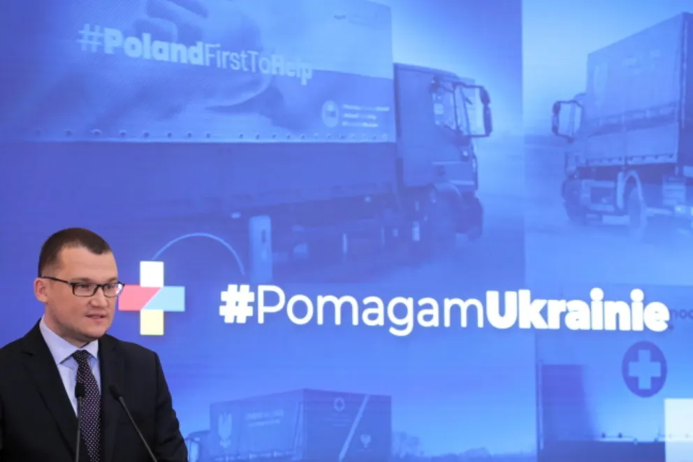 Paweł Szefernaker: przedłużymy o 60 dni termin wypłaty świadczeń za pomoc uchodźcom