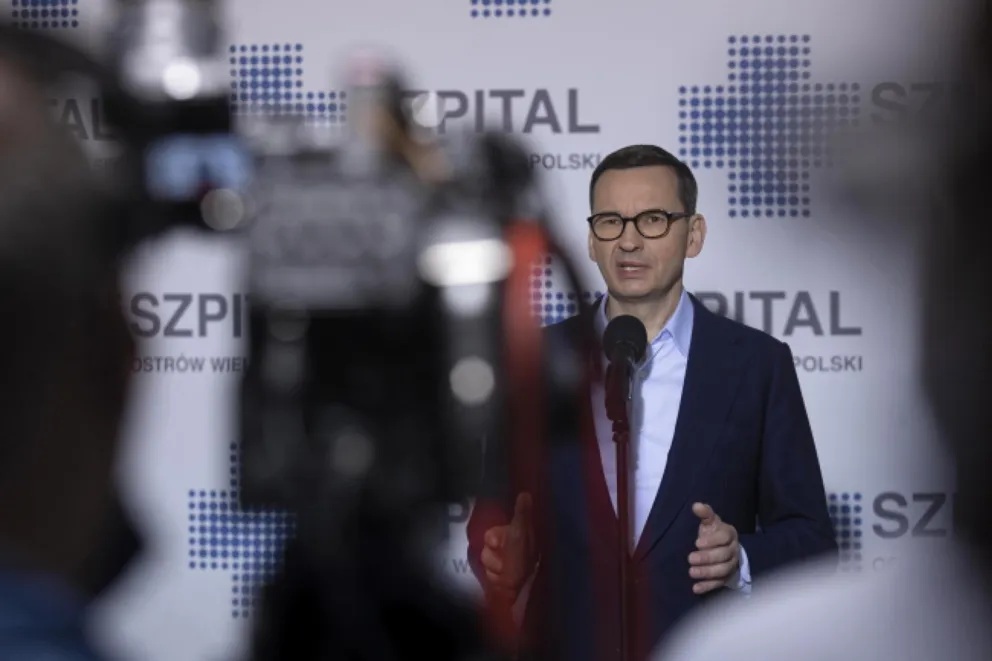 Premier: Zasady, które stosowaliśmy w związku z COVID-19 powinny zostać dłużej