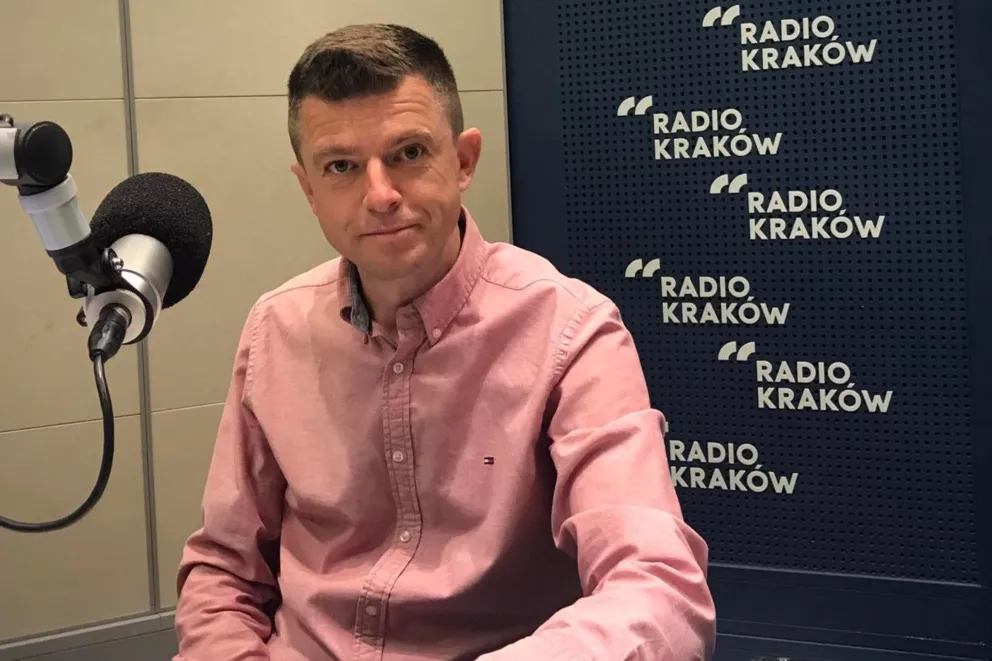 Trening czyni mistrza! Krajowe Centrum Bezpieczeństwa Ruchu Drogowego zaprasza na kolejną edycję programu edukacyjnego „Mistrzowie w drodze”