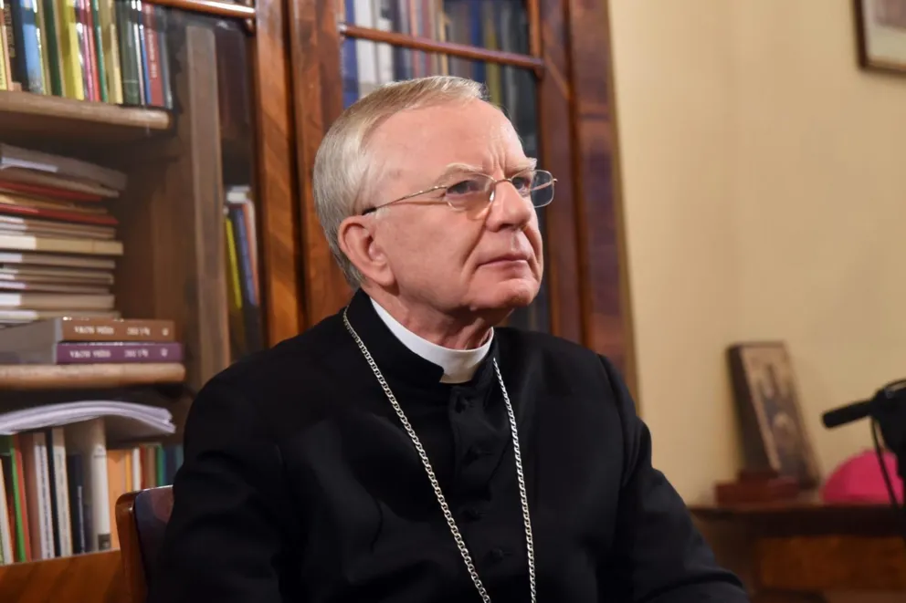 "Sugerowanie Ukrainie, by się poddała, to gorzki żart, nieliczenie się ze zbrodniami popełnianymi na narodzie ukraińskim" 
