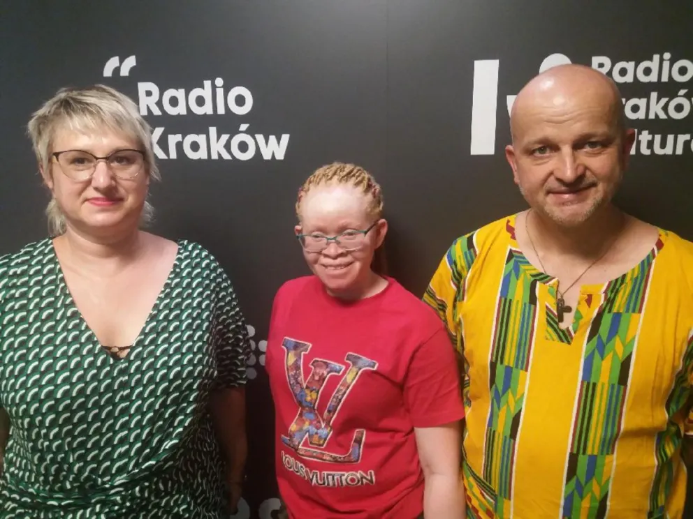 Ma siłę by zawalczyć o albinosów takich jak Ona