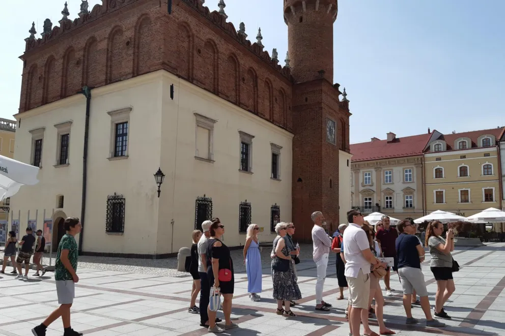 Jeszcze do końca wakacji można bezpłatnie zwiedzać z przewodnikiem Tarnów i najważniejsze zabytki regionu
