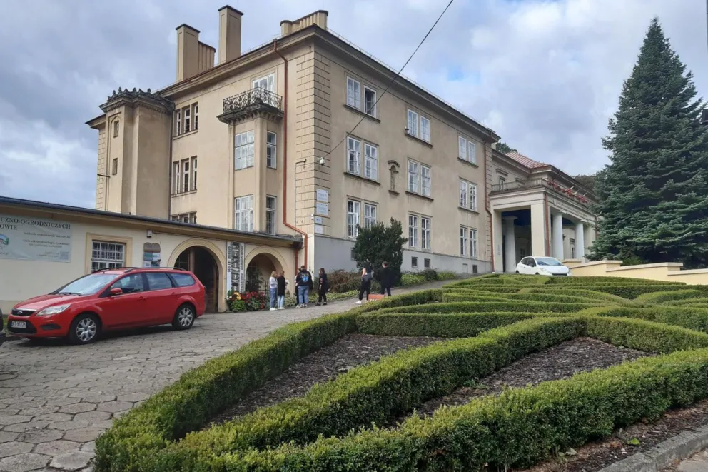 Kursy zawodowe dla dorosłych w Tarnowie. Można zostać na przykład florystą